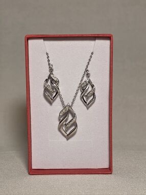 MAX + STONE Stunning Genuine Diamond 925 Sterling Silver Eternity Set+ Free Gift